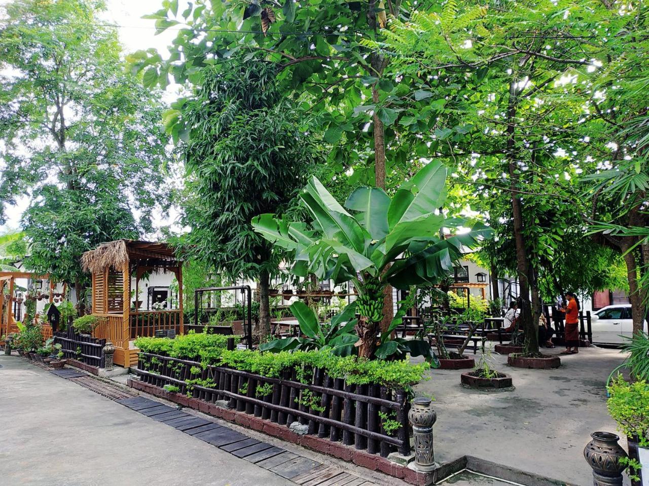 Remember Inn Nyaungshwe Township Exterior photo